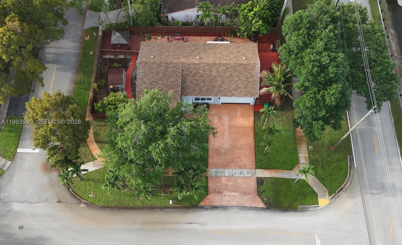 10550 Southwest 51st Street Cooper City, FL 33328 - Photo 4 of 37 an aerial view of a house