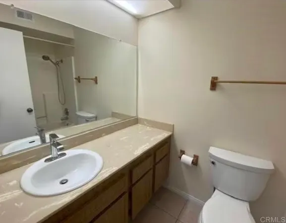 $3,499 | 9856 Shirley Gardens Drive, Unit 5, Santee, CA 92071