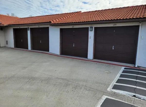 $3,499 | 9856 Shirley Gardens Drive, Unit 5, Santee, CA 92071