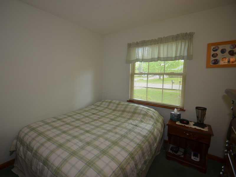 7908 Inverness Drive Indianapolis, IN 46237 - Photo 14 of 24 Gallery Image 14