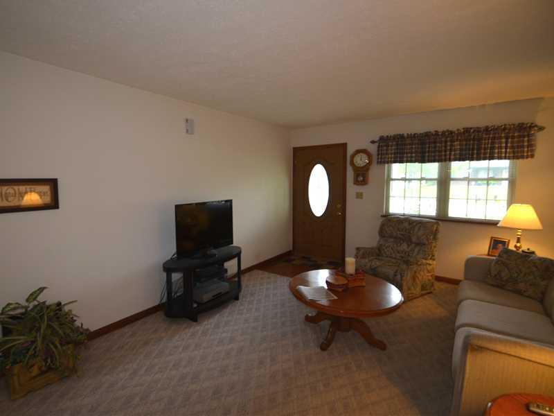 7908 Inverness Drive Indianapolis, IN 46237 - Photo 17 of 24 Gallery Image 17
