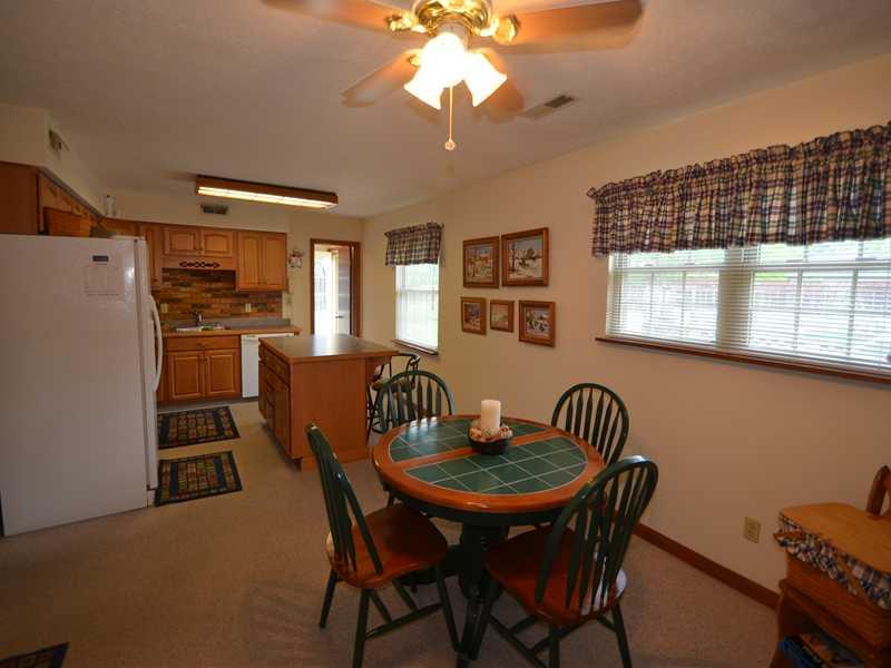 7908 Inverness Drive Indianapolis, IN 46237 - Photo 6 of 24 Gallery Image 6