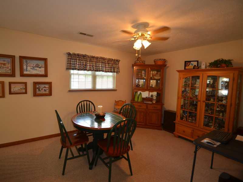 7908 Inverness Drive Indianapolis, IN 46237 - Photo 8 of 24 Gallery Image 8