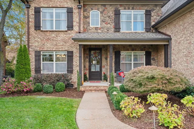 $1,150,000 | 2074 Autumn Ridge Way, Spring Hill, TN 37174
