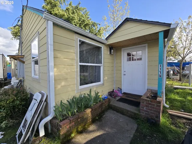 $274,900 | 1115 Ogle Avenue, Eugene, OR 97402