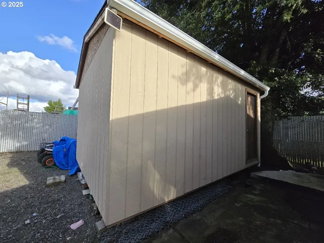 $274,900 | 1115 Ogle Avenue, Eugene, OR 97402