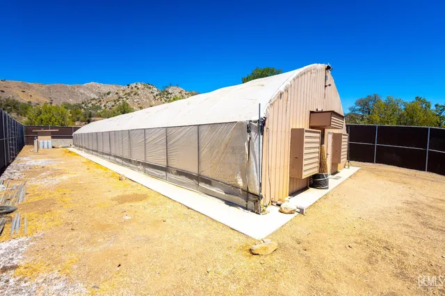 $995,000 | Undisclosed Address, Caliente, CA 93518