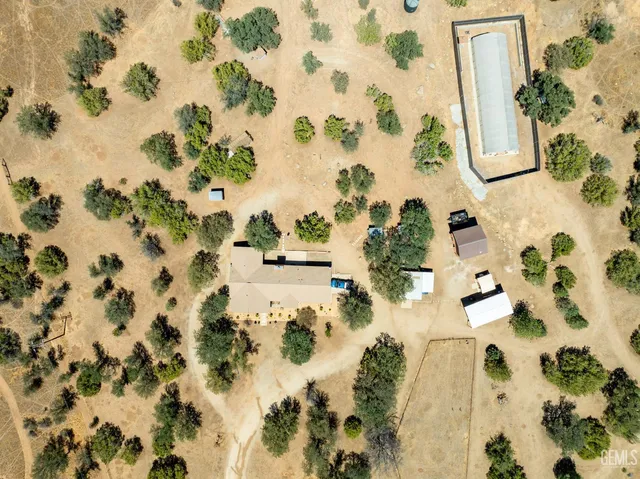 $995,000 | Undisclosed Address, Caliente, CA 93518