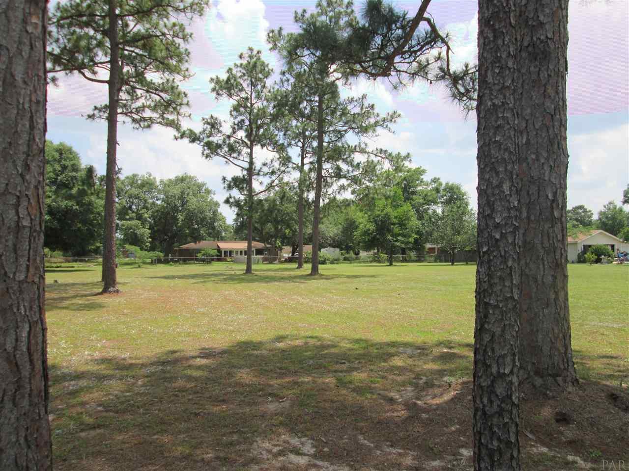 1 Ceylon Road Pensacola, FL 32526 - Photo 2 of 2 Gallery Image 2