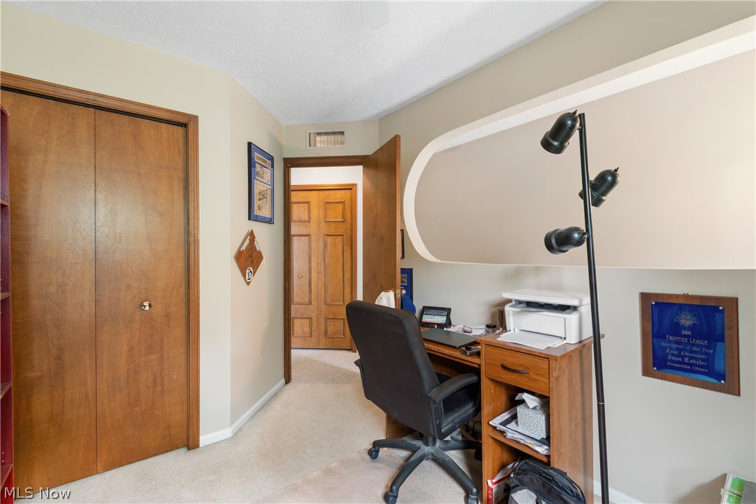 28100 Detroit Road, Unit D2 Westlake, OH 44145 - Photo 23 of 30