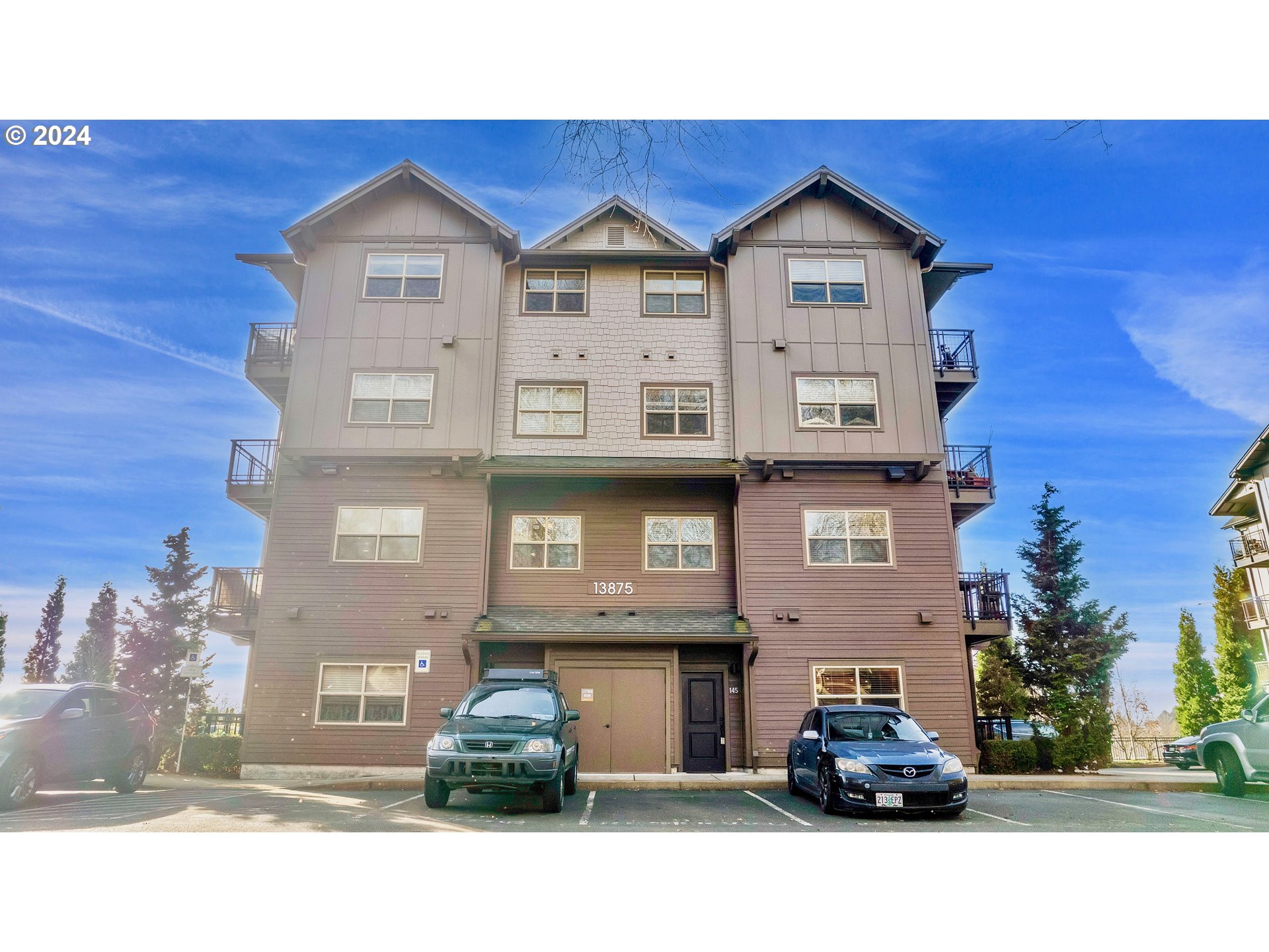 13875 Southwest Meridian Street, Unit 145 Beaverton, OR 97005 - Photo 4 of 43 Gallery Image 4