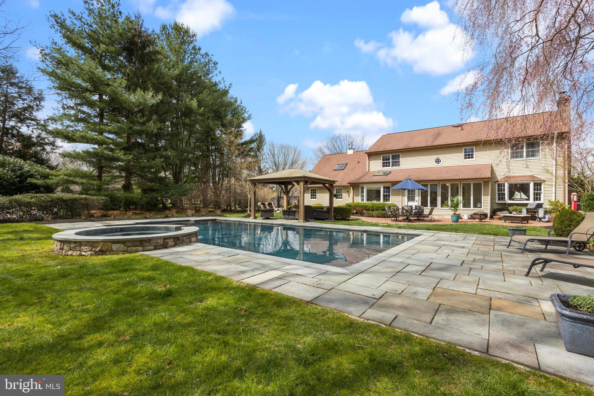 1425 Silo Road Yardley, PA 19067 - Photo 50 of 55 Gorgeous Yard