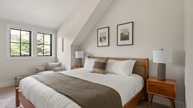 $1,599,000 | 3148 Mountain Road, Unit B, Stowe, VT 05672