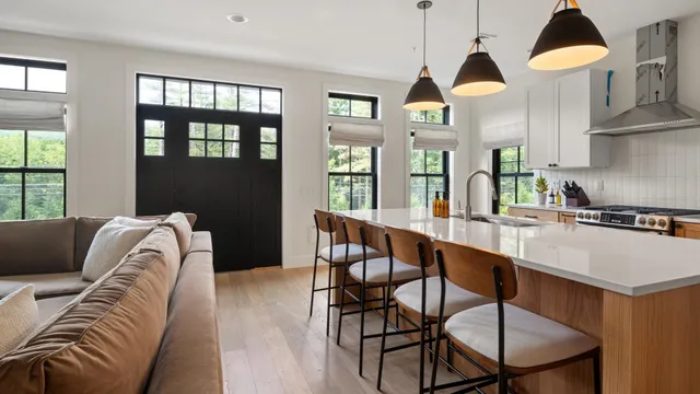 $1,599,000 | 3148 Mountain Road, Unit B, Stowe, VT 05672