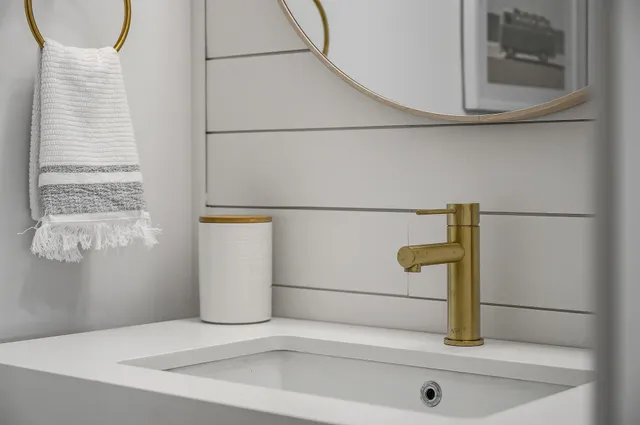 $685,000 | 9964 14th Circle Northeast, St. Michael, MN 55376