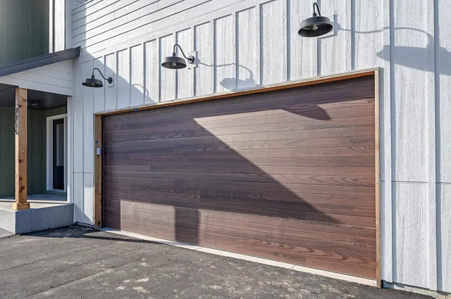 $685,000 | 9964 14th Circle Northeast, St. Michael, MN 55376