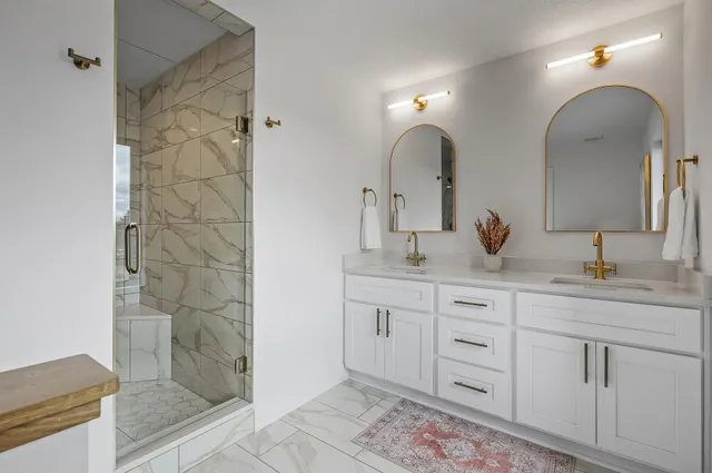 $685,000 | 9964 14th Circle Northeast, St. Michael, MN 55376