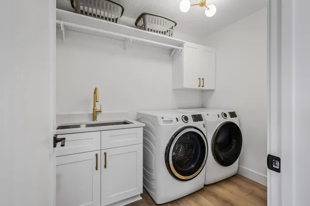 $685,000 | 9964 14th Circle Northeast, St. Michael, MN 55376