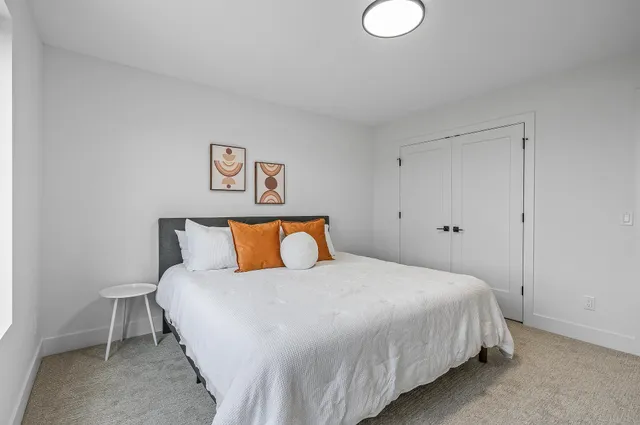 $685,000 | 9964 14th Circle Northeast, St. Michael, MN 55376