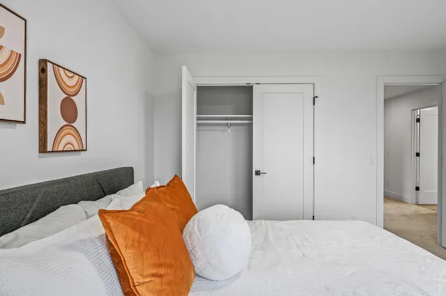 $685,000 | 9964 14th Circle Northeast, St. Michael, MN 55376