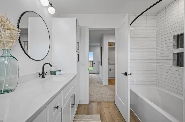 $685,000 | 9964 14th Circle Northeast, St. Michael, MN 55376