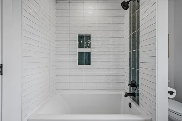 $685,000 | 9964 14th Circle Northeast, St. Michael, MN 55376