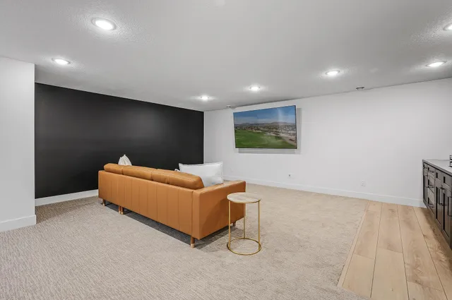 $685,000 | 9964 14th Circle Northeast, St. Michael, MN 55376