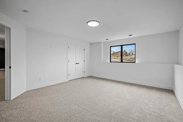 $685,000 | 9964 14th Circle Northeast, St. Michael, MN 55376