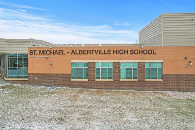 $685,000 | 9964 14th Circle Northeast, St. Michael, MN 55376