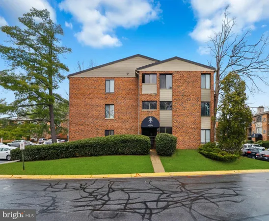 $265,000 | 13201 Chalet Place, Unit 9202, Germantown, MD 20874