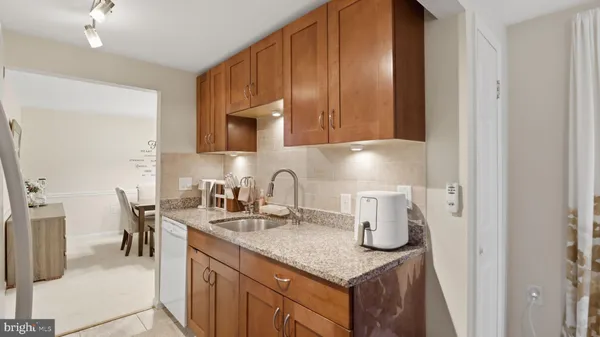 $265,000 | 13201 Chalet Place, Unit 9202, Germantown, MD 20874