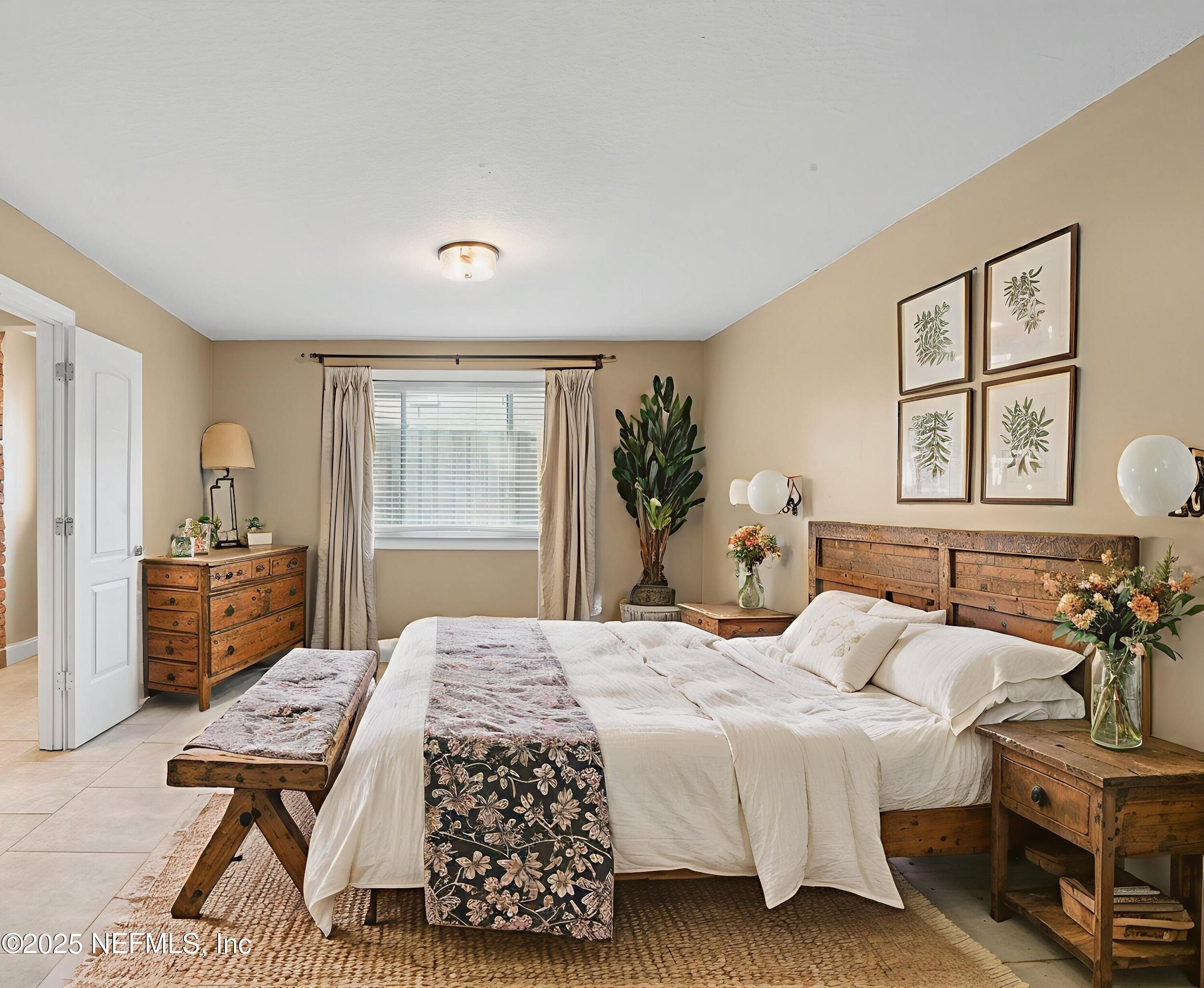 2822 Circle Ridge Drive Orange Park, FL 32065 - Photo 20 of 41 Primary Bedroom