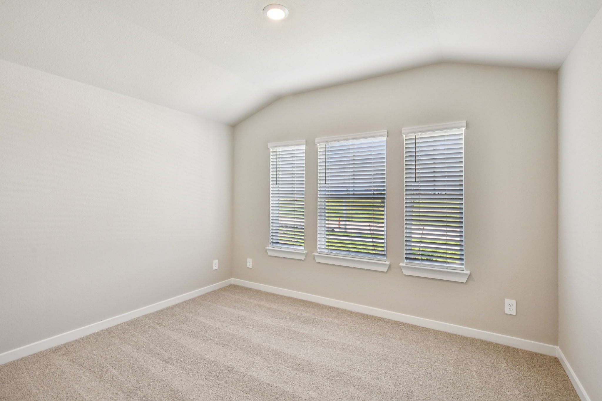 2102 Rawls Ranch Conroe, TX 77301 - Photo 12 of 42