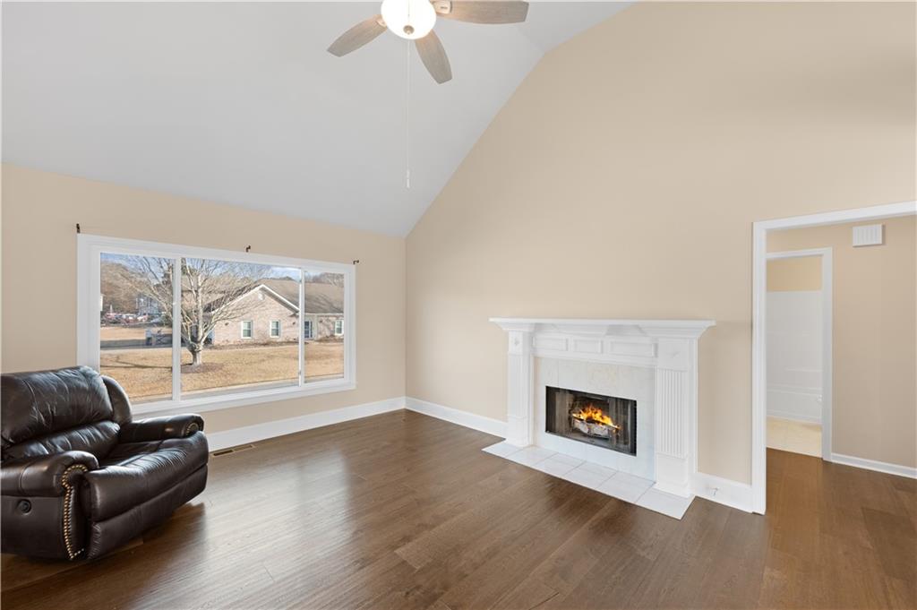 102 Peaceful View Acworth, GA 30102 - Photo 10 of 58