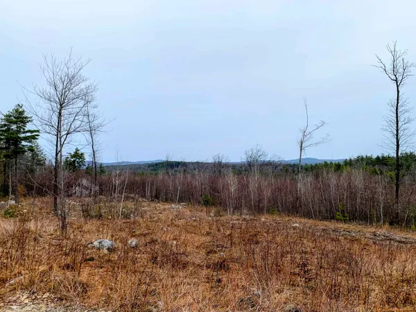 $299,900 | 58-6-2 Duggin Road, Wilton, NH 03086