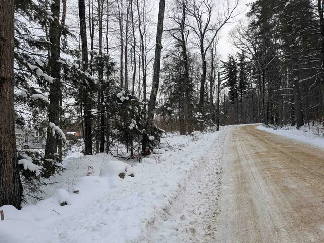 $299,900 | 58-6-2 Duggin Road, Wilton, NH 03086