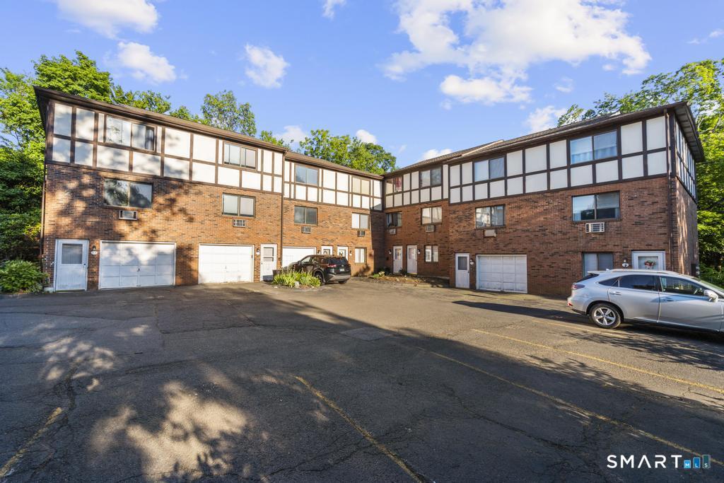 181 Hicks Street, Unit 2D Meriden, CT 06450 - Photo 1 of 36