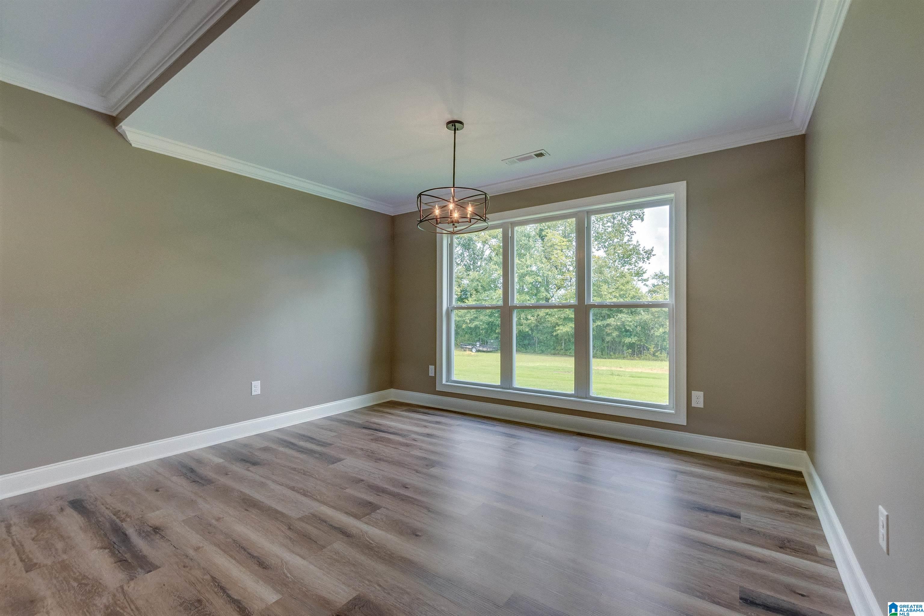 135 Crest Loop Road Clanton, AL 35045 - Photo 20 of 48 Gallery Image 20