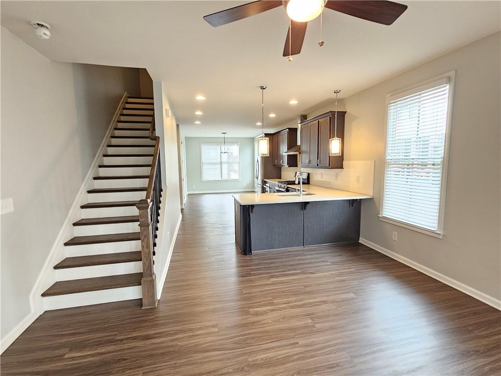 754 Dunlop Way Atlanta, GA 30312 - Photo 4 of 33 a view of kitchen with sink and wooden floor