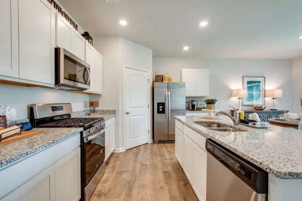 $439,515 | 4304 Scarlet Court, Columbia, TN 38401