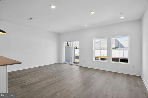 $299,990 | 246 Clement Loop, Salisbury, MD 21804