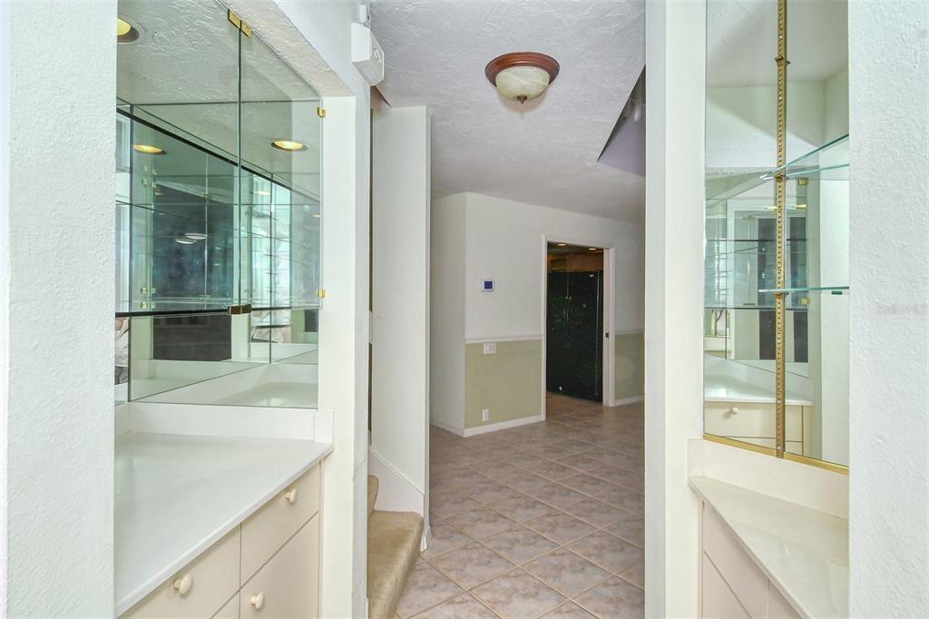 455 Oak Point Road Osprey, FL 34229 - Photo 28 of 64 Gallery Image 28