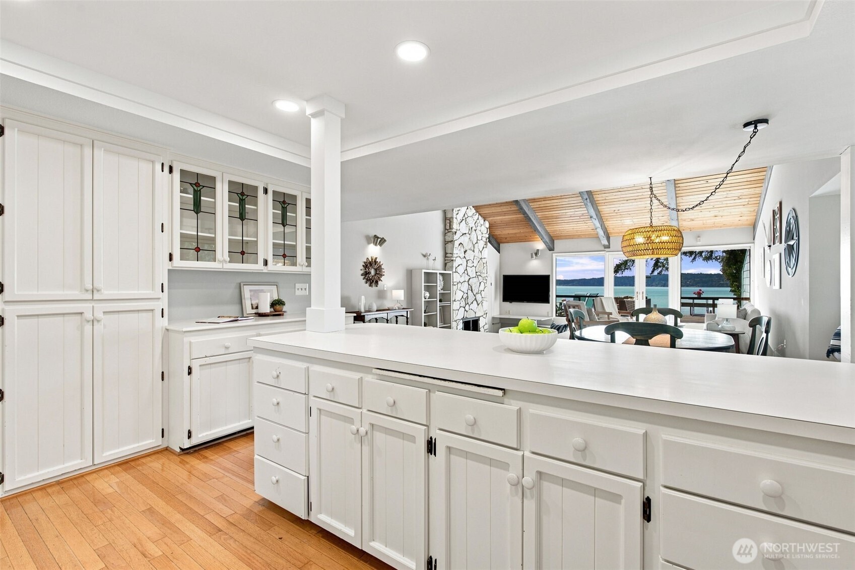 7110 Marble Beach Road Northwest Gig Harbor, WA 98332 - Photo 12 of 39 Gallery Image 12