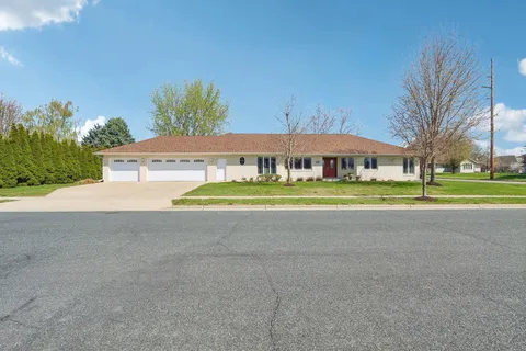 $650,000 | 1701 Mulberry Street, Sauk City, WI 53583