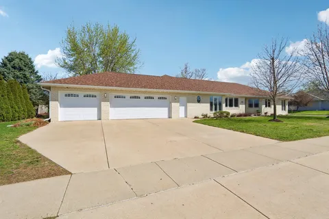 $650,000 | 1701 Mulberry Street, Sauk City, WI 53583