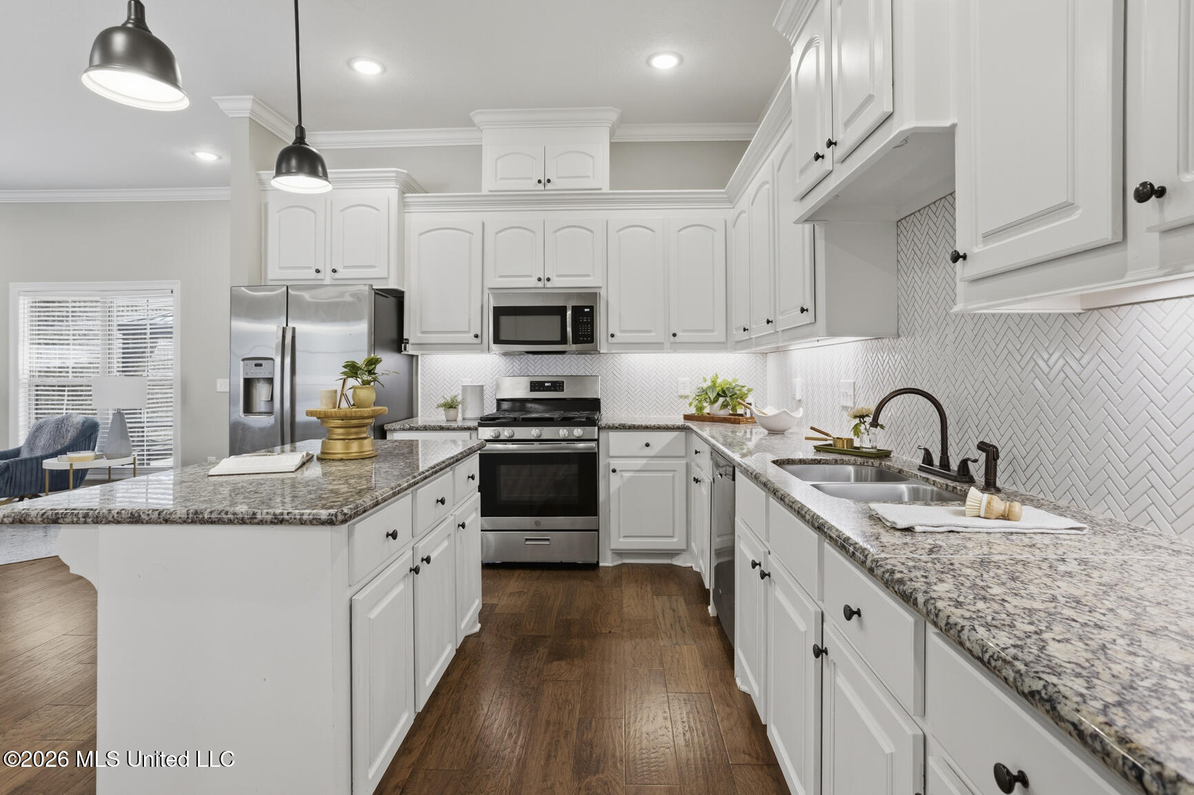 125 Western Ridge Circle Canton, MS 39046 - Photo 11 of 40 Kitchen