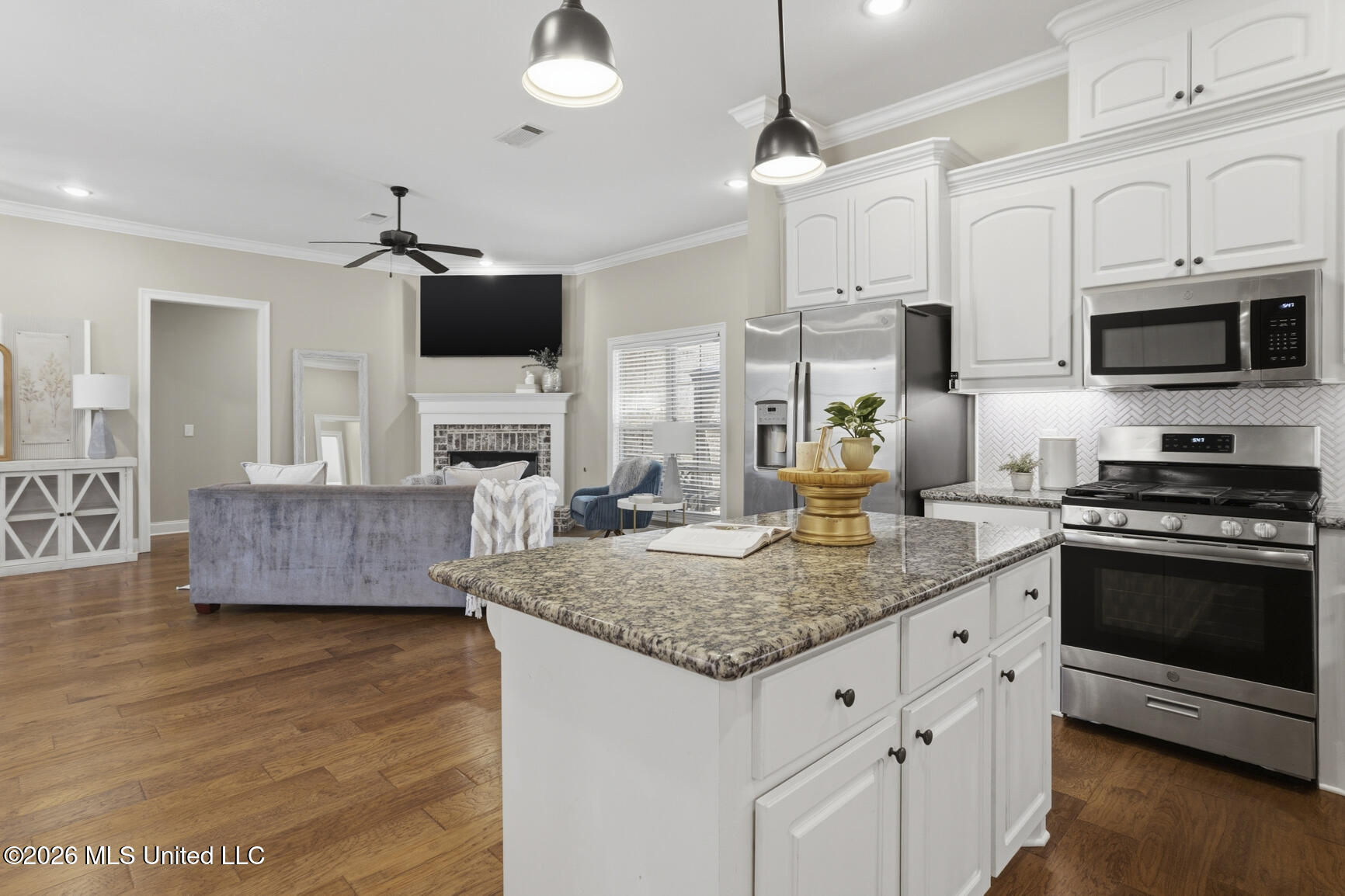 125 Western Ridge Circle Canton, MS 39046 - Photo 12 of 40 Kitchen