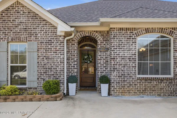 $339,900 | 125 Western Ridge Circle, Canton, MS 39046