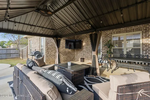 $339,900 | 125 Western Ridge Circle, Canton, MS 39046