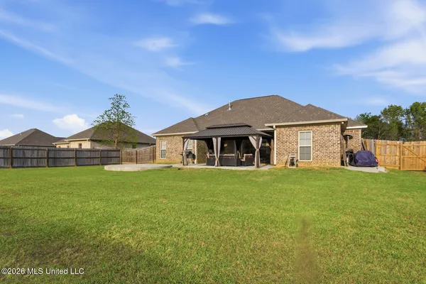 $339,900 | 125 Western Ridge Circle, Canton, MS 39046